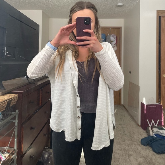 Oversized Thermal Button-Front Top - Picture 3 of 5